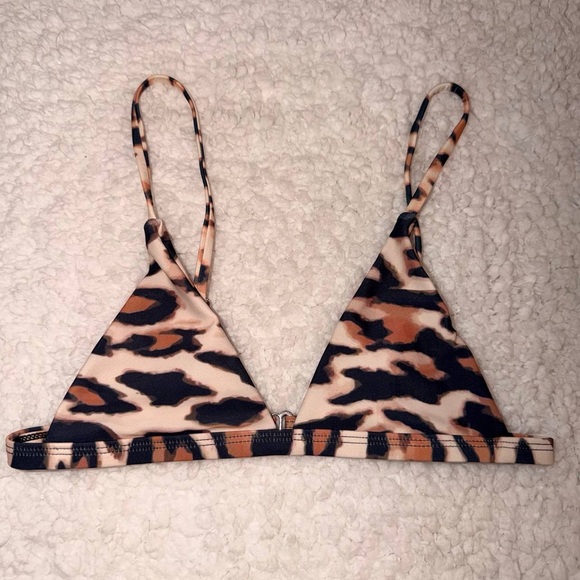 Leopard Print Bikini Set - Picture 4 of 5